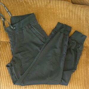 Medcouture olive green jogger scrubs!